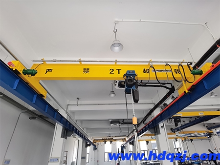 歐式MH型電動葫蘆門式起重機(jī)